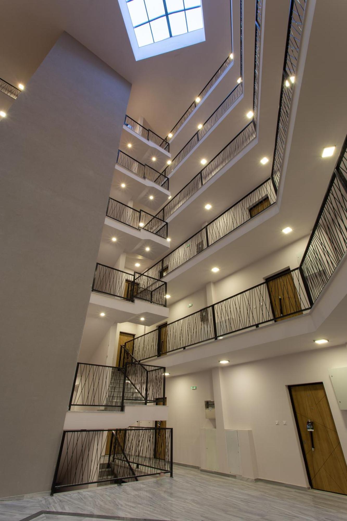 Lina - Pg, Moraca River Apartment ポドゴリツァ エクステリア 写真